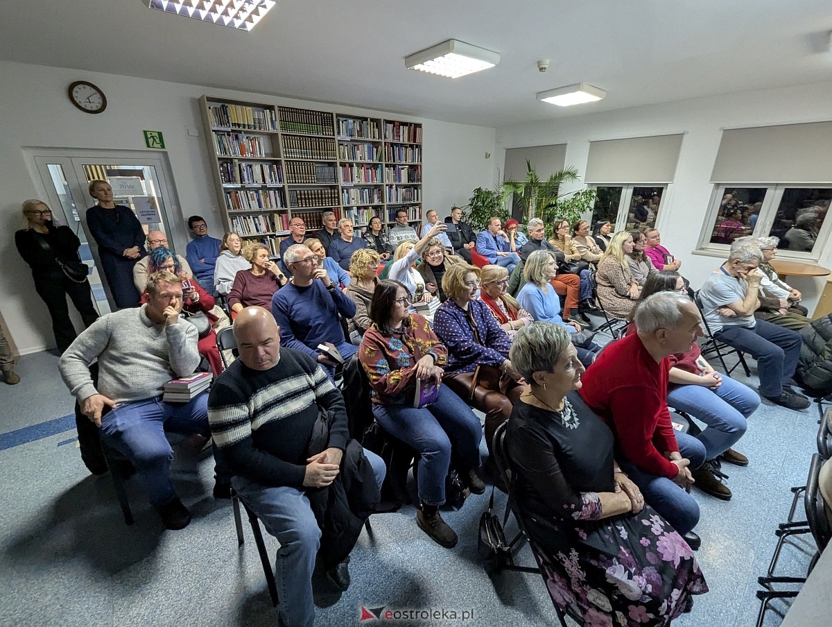 Premiera kryminału Tarocista Jakuba Rutki [27.11.2025] - zdjęcie #7 - eOstroleka.pl