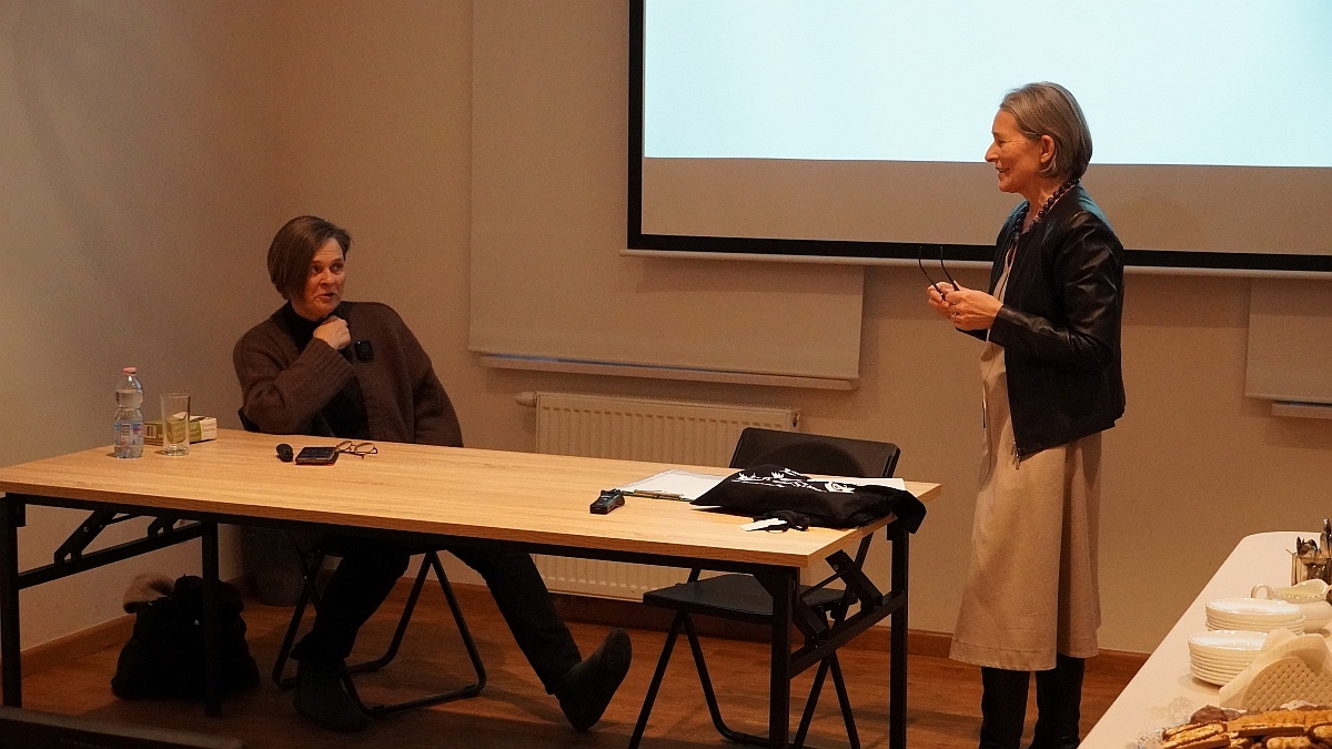 Prelekcja „Sztuka i służba. O Wojciechu Jastrzębowskim (1884–1963)” w Muzeum Kultury Kurpiowskiej [27.11.2025] - zdjęcie #13 - eOstroleka.pl