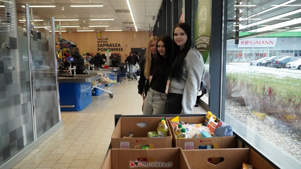 Ruszyła Świąteczna Zbiórka Żywności w Ostrołęce i powiecie! Gdzie i jak pomóc? [28.11.2025] - zdjęcie #47 - eOstroleka.pl