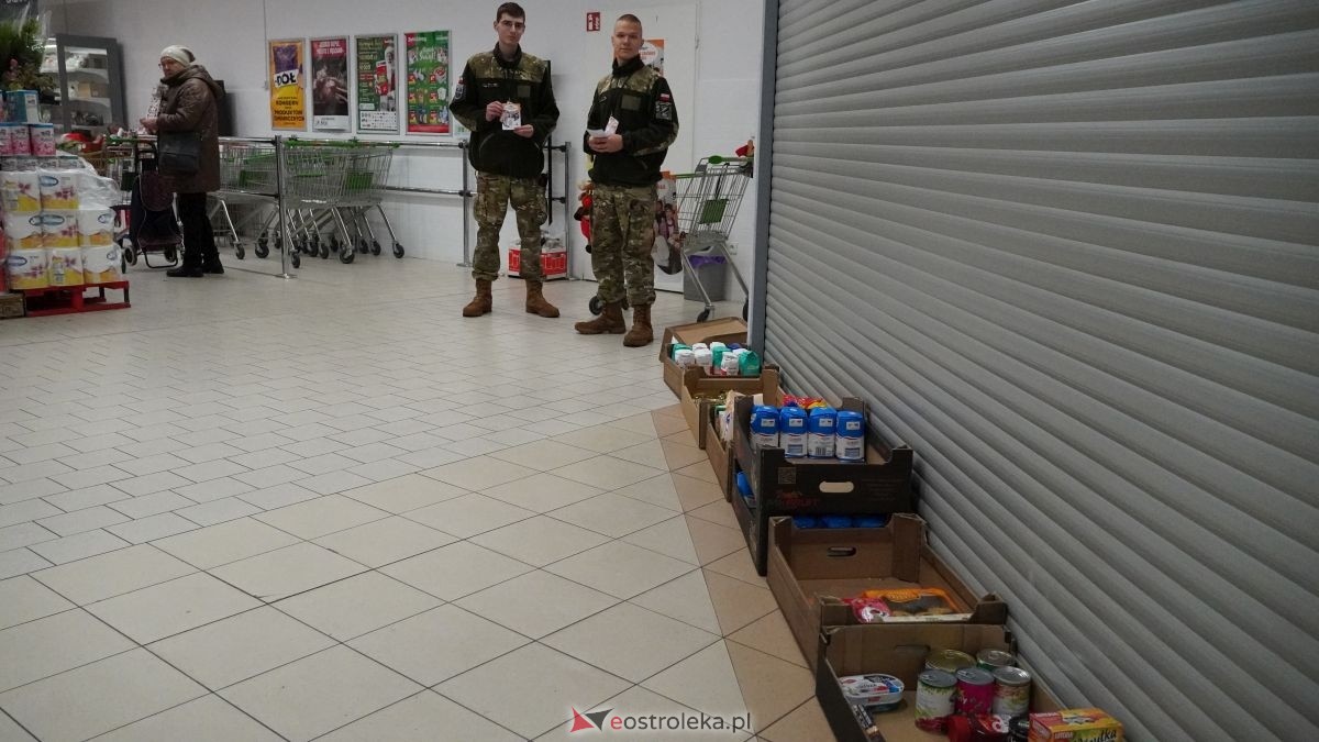 Ruszyła Świąteczna Zbiórka Żywności w Ostrołęce i powiecie! Gdzie i jak pomóc? [28.11.2025] - zdjęcie #30 - eOstroleka.pl