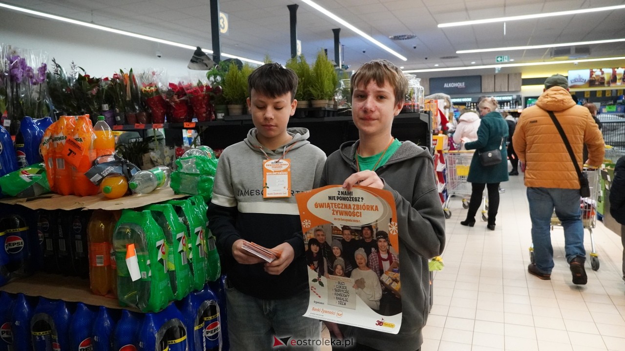 Liczenie trwało do nocy! Podsumowanie pierwszego dnia Świątecznej Zbiórki Żywności 2025 [28.11.2025] - zdjęcie #54 - eOstroleka.pl