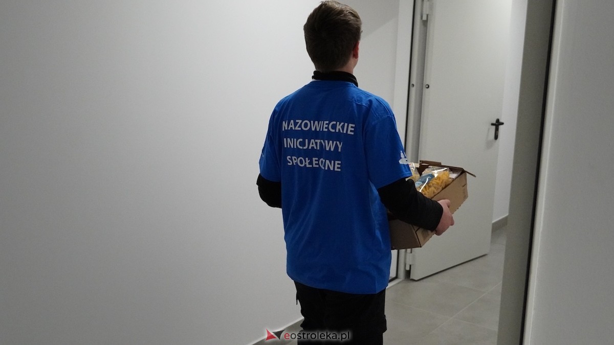 Liczenie trwało do nocy! Podsumowanie pierwszego dnia Świątecznej Zbiórki Żywności 2025 [28.11.2025] - zdjęcie #13 - eOstroleka.pl