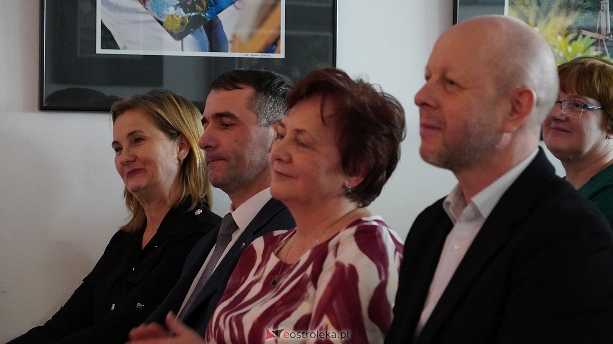 I Gminny Konkurs Pieśni Patriotycznej w Olszewie-Borkach [28.11.2025] - zdjęcie #48 - eOstroleka.pl