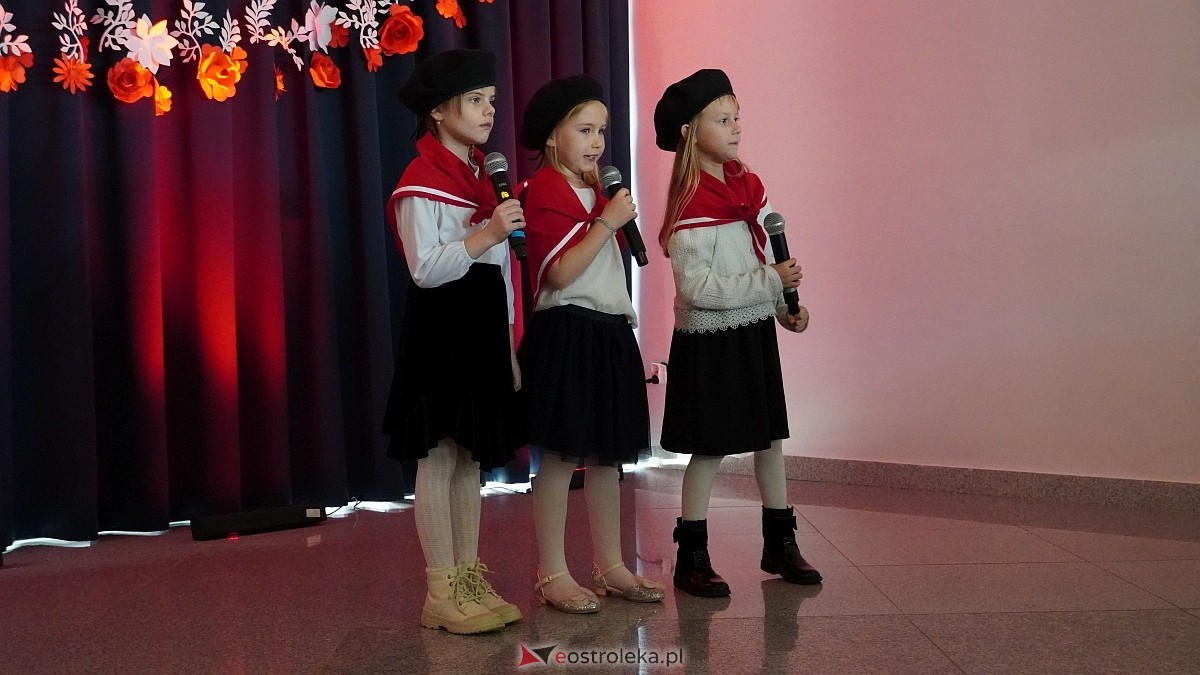 I Gminny Konkurs Pieśni Patriotycznej w Olszewie-Borkach [28.11.2025] - zdjęcie #33 - eOstroleka.pl