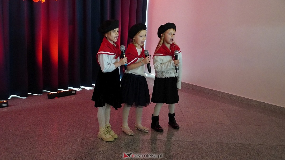 I Gminny Konkurs Pieśni Patriotycznej w Olszewie-Borkach [28.11.2025] - zdjęcie #30 - eOstroleka.pl