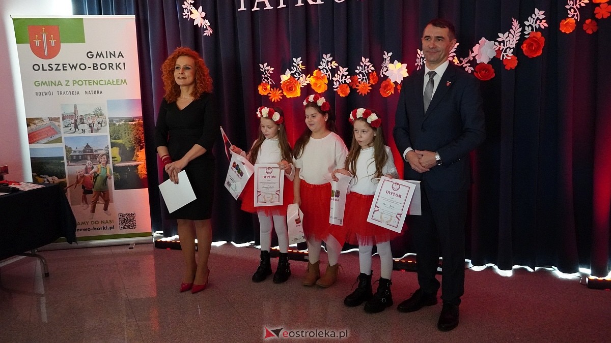 I Gminny Konkurs Pieśni Patriotycznej w Olszewie-Borkach [28.11.2025] - zdjęcie #11 - eOstroleka.pl