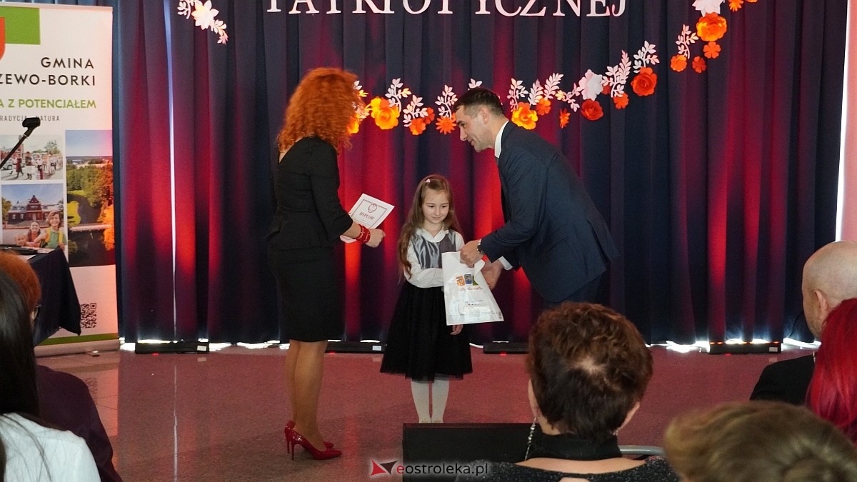 I Gminny Konkurs Pieśni Patriotycznej w Olszewie-Borkach [28.11.2025] - zdjęcie #2 - eOstroleka.pl