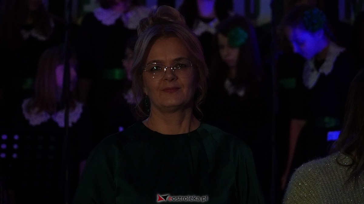 Uczta muzyczna w Ołdakach! Zespół Cantabile świętował 10-lecie istnienia [28.11.2025] - zdjęcie #28 - eOstroleka.pl