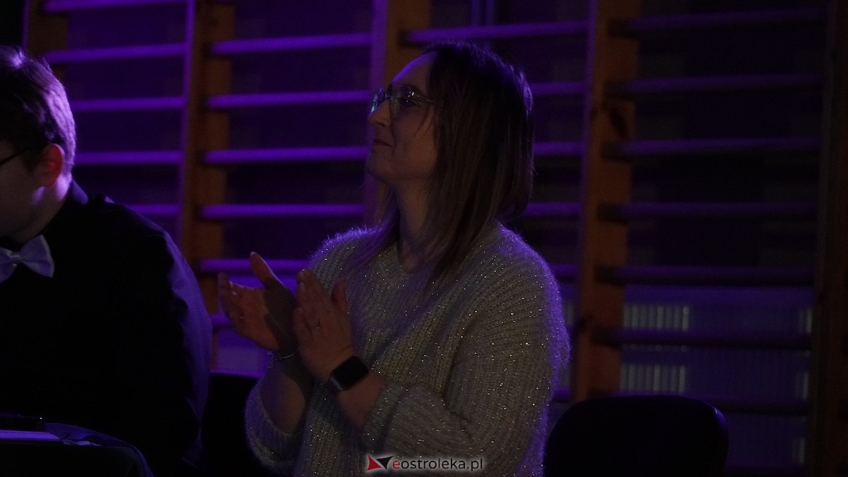 Uczta muzyczna w Ołdakach! Zespół Cantabile świętował 10-lecie istnienia [28.11.2025] - zdjęcie #21 - eOstroleka.pl