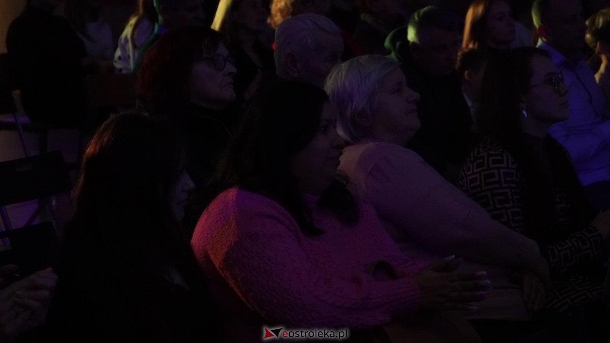 Uczta muzyczna w Ołdakach! Zespół Cantabile świętował 10-lecie istnienia [28.11.2025] - zdjęcie #12 - eOstroleka.pl
