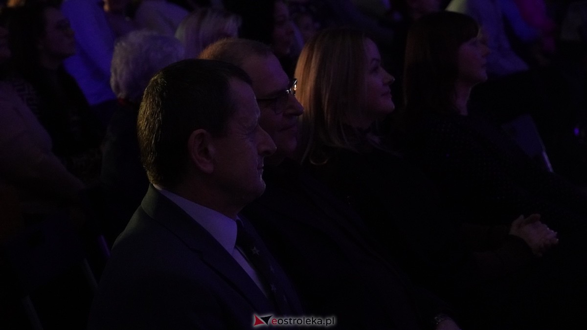 Uczta muzyczna w Ołdakach! Zespół Cantabile świętował 10-lecie istnienia [28.11.2025] - zdjęcie #11 - eOstroleka.pl