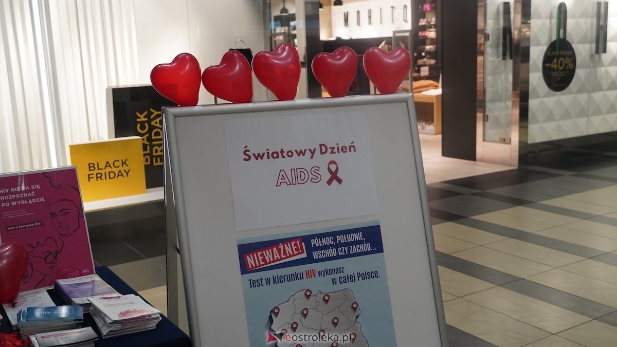 Folklor kurpiowski i świąteczna profilaktyka. Wydarzenie mikołajkowe w Ostrołęce!  [29.11.2025] - zdjęcie #45 - eOstroleka.pl