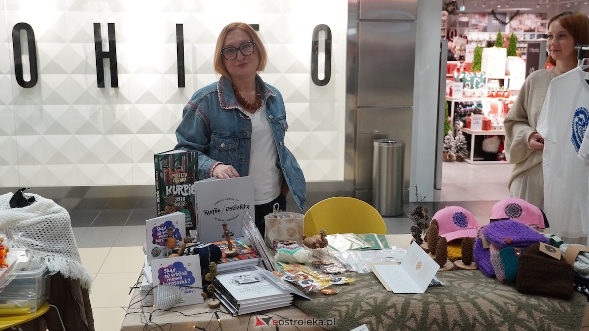 Folklor kurpiowski i świąteczna profilaktyka. Wydarzenie mikołajkowe w Ostrołęce!  [29.11.2025] - zdjęcie #21 - eOstroleka.pl