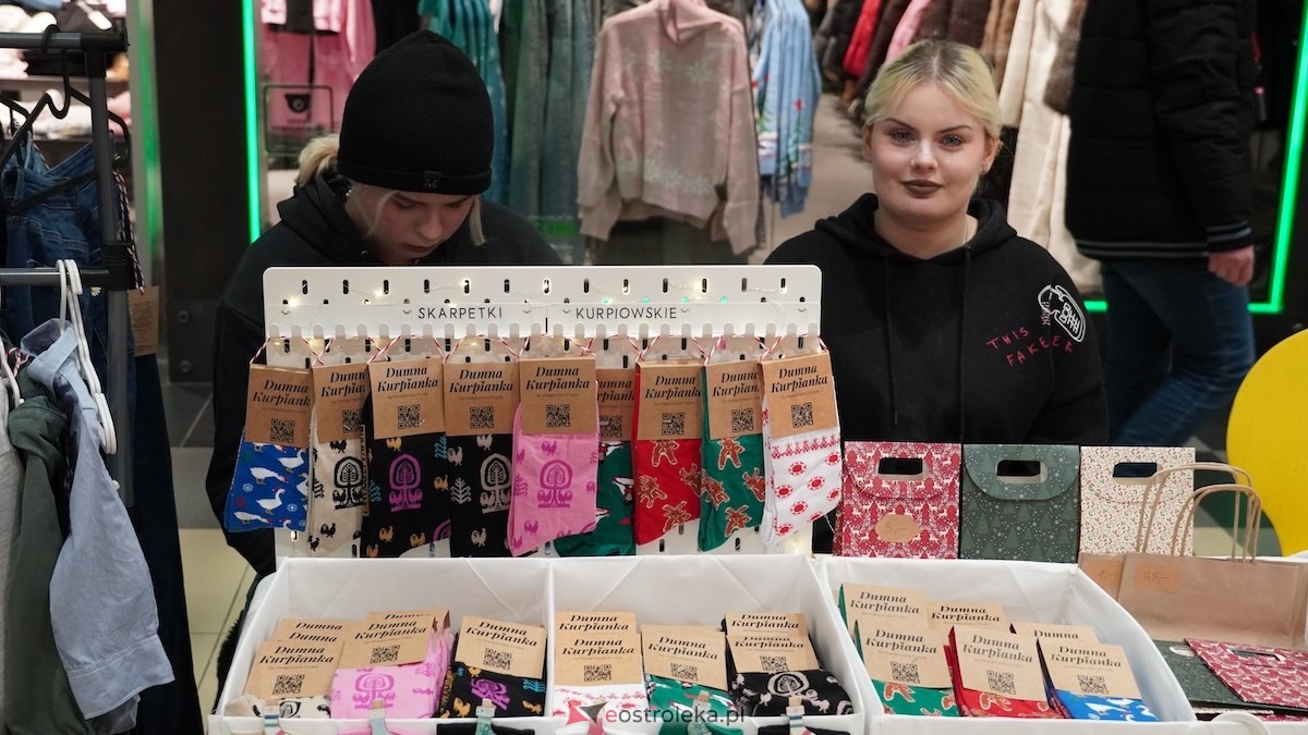 Folklor kurpiowski i świąteczna profilaktyka. Wydarzenie mikołajkowe w Ostrołęce!  [29.11.2025] - zdjęcie #16 - eOstroleka.pl