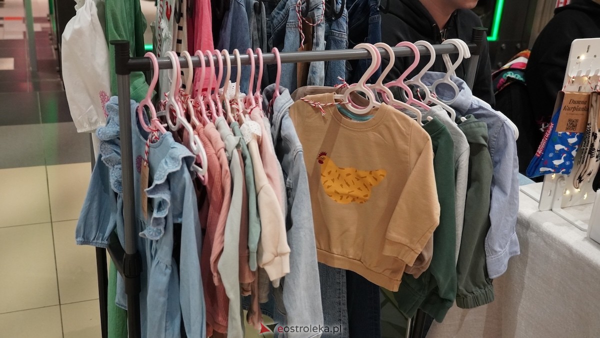 Folklor kurpiowski i świąteczna profilaktyka. Wydarzenie mikołajkowe w Ostrołęce!  [29.11.2025] - zdjęcie #15 - eOstroleka.pl