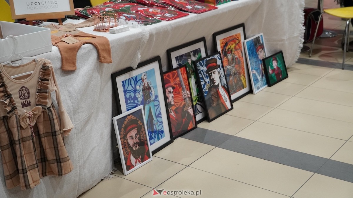 Folklor kurpiowski i świąteczna profilaktyka. Wydarzenie mikołajkowe w Ostrołęce!  [29.11.2025] - zdjęcie #10 - eOstroleka.pl