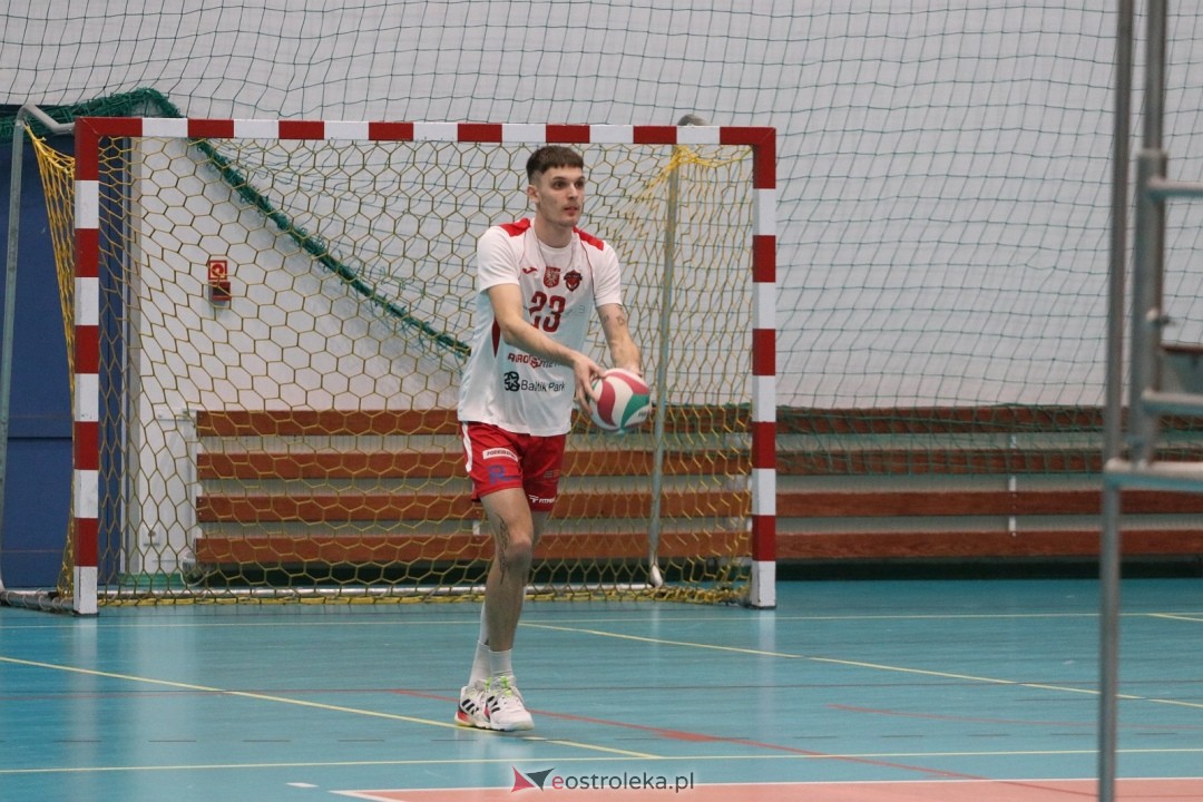 SPS Volley Ostrołęka - Huragan Wołomin [29.11.2025] - zdjęcie #39 - eOstroleka.pl