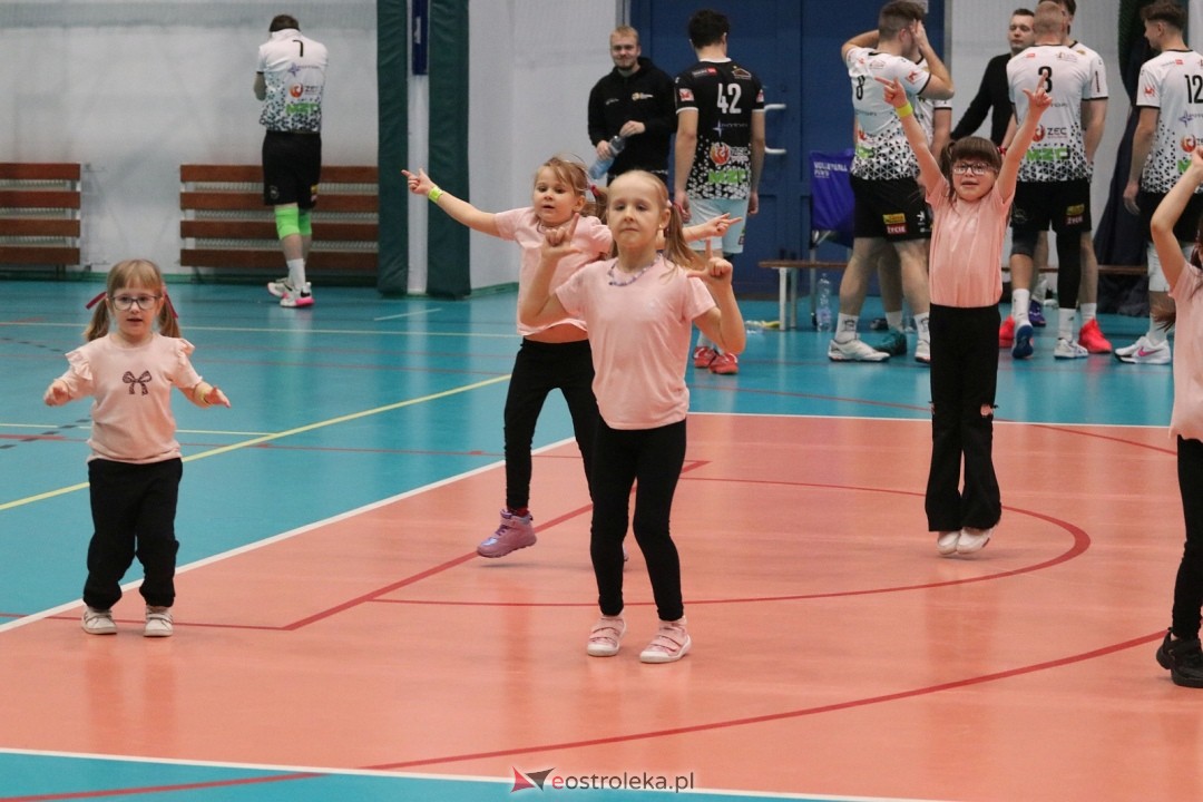 SPS Volley Ostrołęka - Huragan Wołomin [29.11.2025] - zdjęcie #12 - eOstroleka.pl