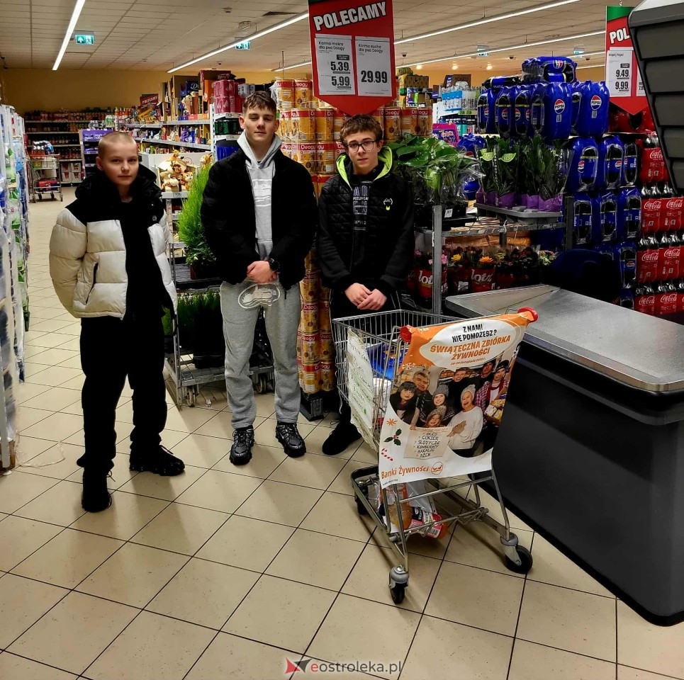 Zakończyła się Świąteczna Zbiórka Żywności 2025 w Ostrołęce i powiecie! Imponujący wynik! [29.11.2025] - zdjęcie #127 - eOstroleka.pl