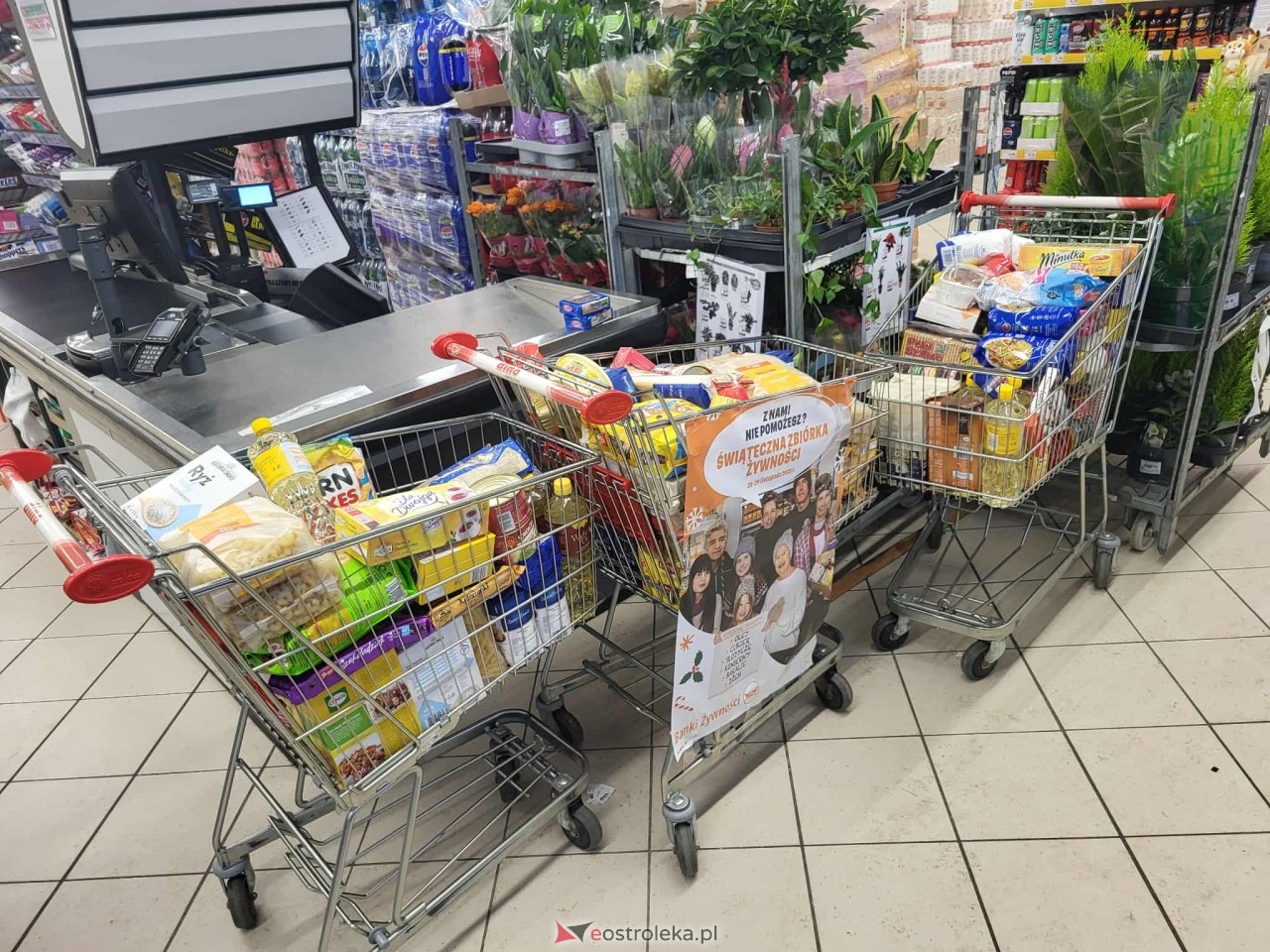 Zakończyła się Świąteczna Zbiórka Żywności 2025 w Ostrołęce i powiecie! Imponujący wynik! [29.11.2025] - zdjęcie #125 - eOstroleka.pl