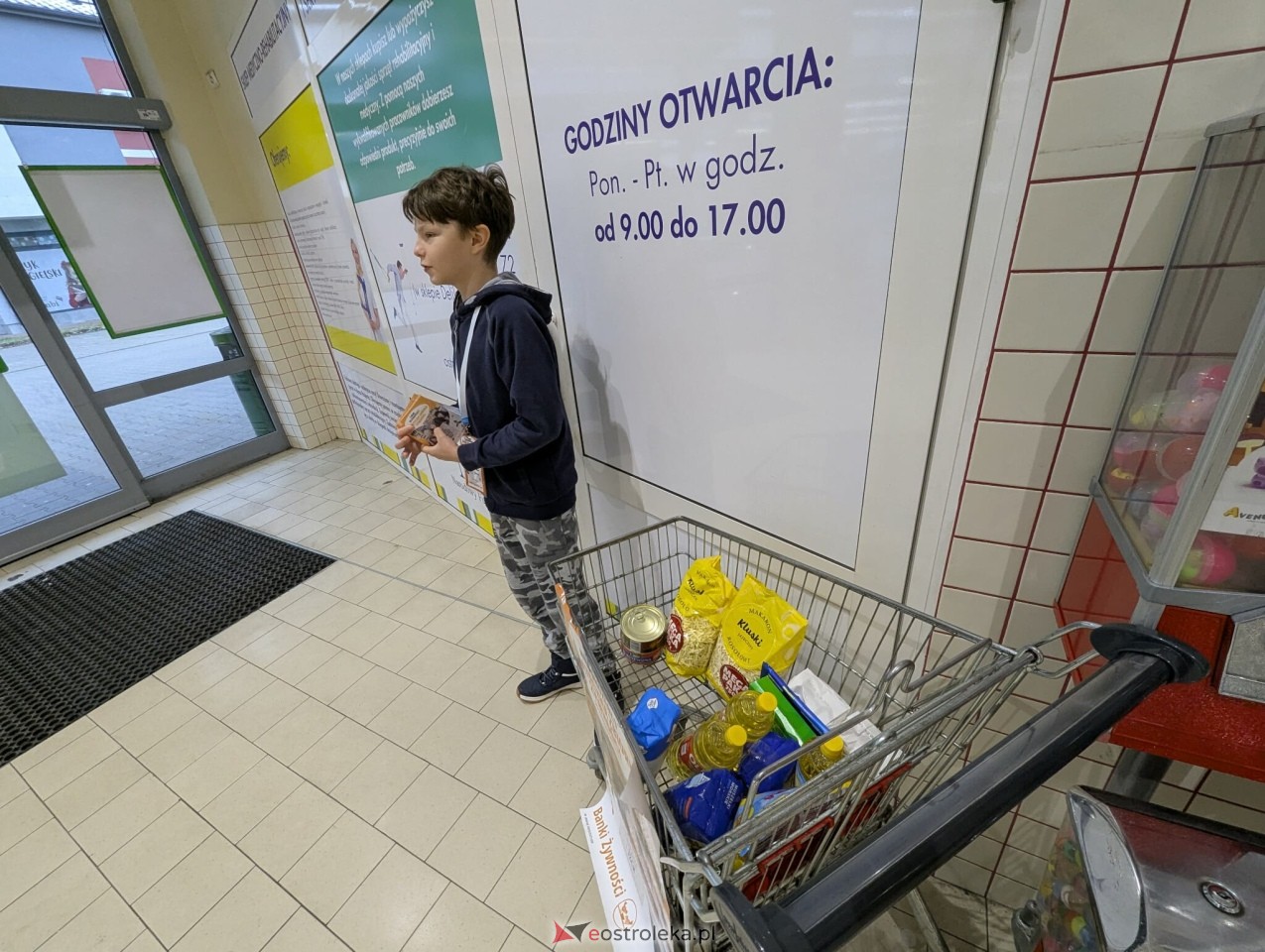 Zakończyła się Świąteczna Zbiórka Żywności 2025 w Ostrołęce i powiecie! Imponujący wynik! [29.11.2025] - zdjęcie #122 - eOstroleka.pl