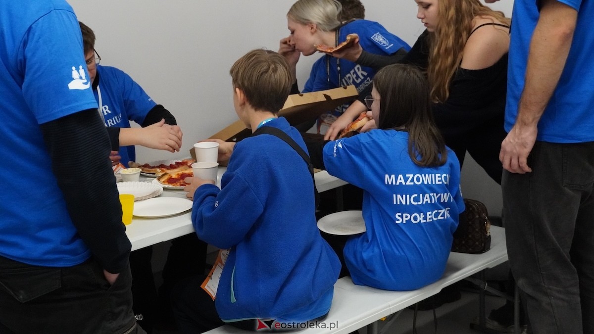 Zakończyła się Świąteczna Zbiórka Żywności 2025 w Ostrołęce i powiecie! Imponujący wynik! [29.11.2025] - zdjęcie #49 - eOstroleka.pl