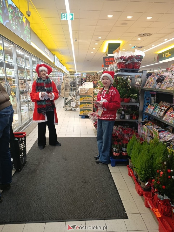 Zakończyła się Świąteczna Zbiórka Żywności 2025 w Ostrołęce i powiecie! Imponujący wynik! [29.11.2025] - zdjęcie #50 - eOstroleka.pl