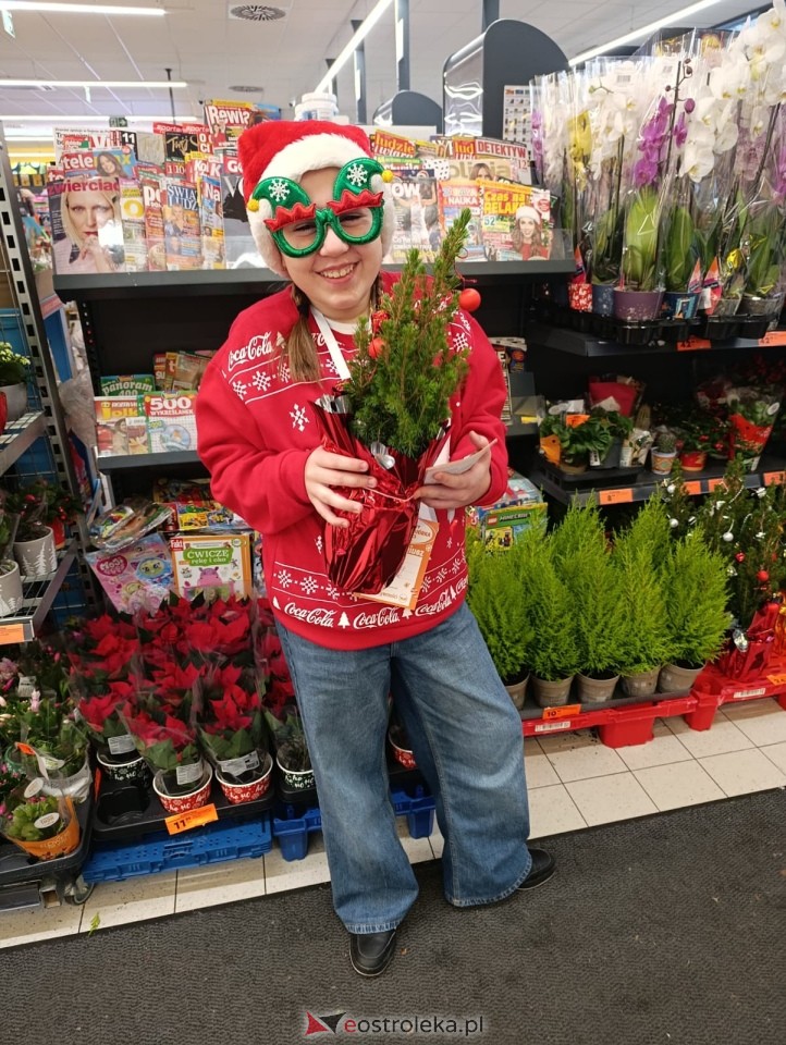 Zakończyła się Świąteczna Zbiórka Żywności 2025 w Ostrołęce i powiecie! Imponujący wynik! [29.11.2025] - zdjęcie #32 - eOstroleka.pl