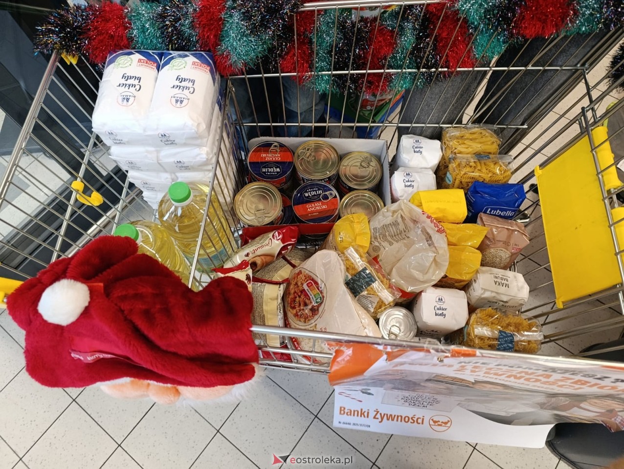 Zakończyła się Świąteczna Zbiórka Żywności 2025 w Ostrołęce i powiecie! Imponujący wynik! [29.11.2025] - zdjęcie #30 - eOstroleka.pl
