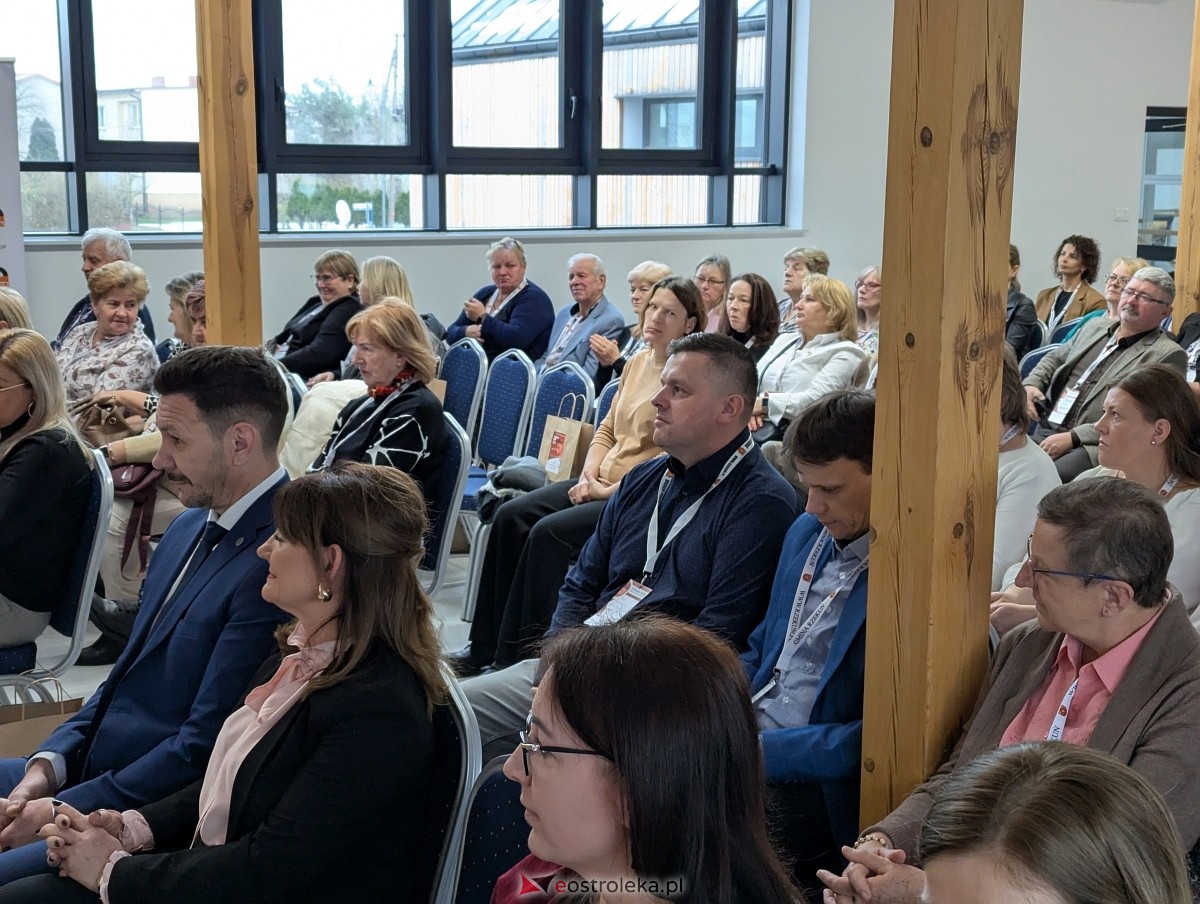 V Forum Kół Gospodyń Wiejskich Północno-Wschodniego Mazowsza w Rzekuniu [29.11.2025] - zdjęcie #51 - eOstroleka.pl