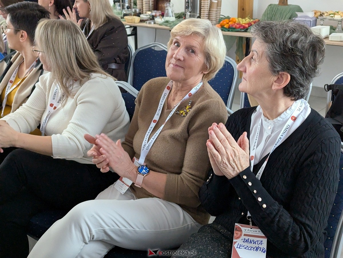 V Forum Kół Gospodyń Wiejskich Północno-Wschodniego Mazowsza w Rzekuniu [29.11.2025] - zdjęcie #41 - eOstroleka.pl