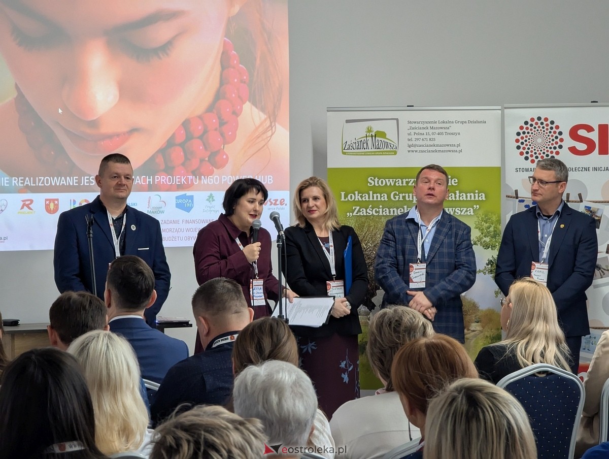 V Forum Kół Gospodyń Wiejskich Północno-Wschodniego Mazowsza w Rzekuniu [29.11.2025] - zdjęcie #38 - eOstroleka.pl