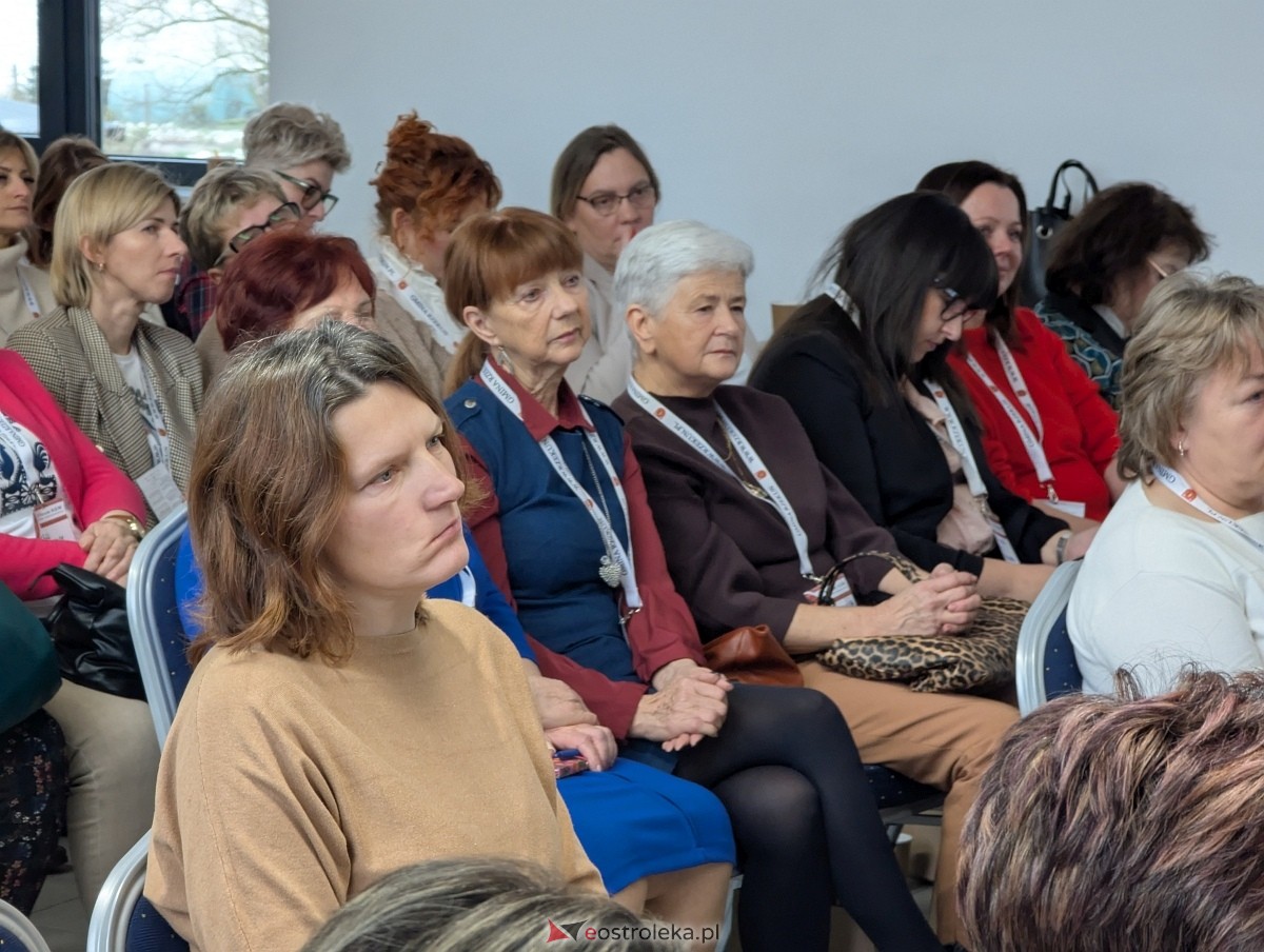 V Forum Kół Gospodyń Wiejskich Północno-Wschodniego Mazowsza w Rzekuniu [29.11.2025] - zdjęcie #19 - eOstroleka.pl