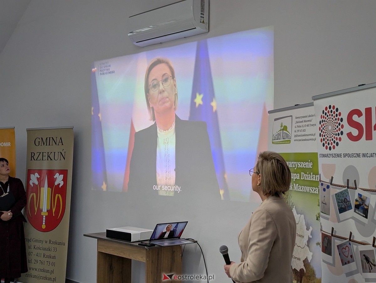 V Forum Kół Gospodyń Wiejskich Północno-Wschodniego Mazowsza w Rzekuniu [29.11.2025] - zdjęcie #17 - eOstroleka.pl