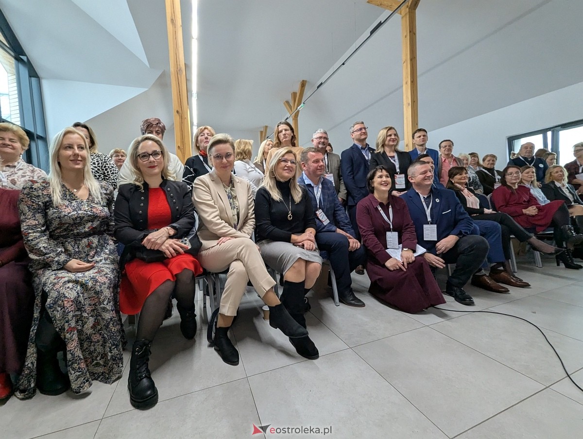 V Forum Kół Gospodyń Wiejskich Północno-Wschodniego Mazowsza w Rzekuniu [29.11.2025] - zdjęcie #8 - eOstroleka.pl