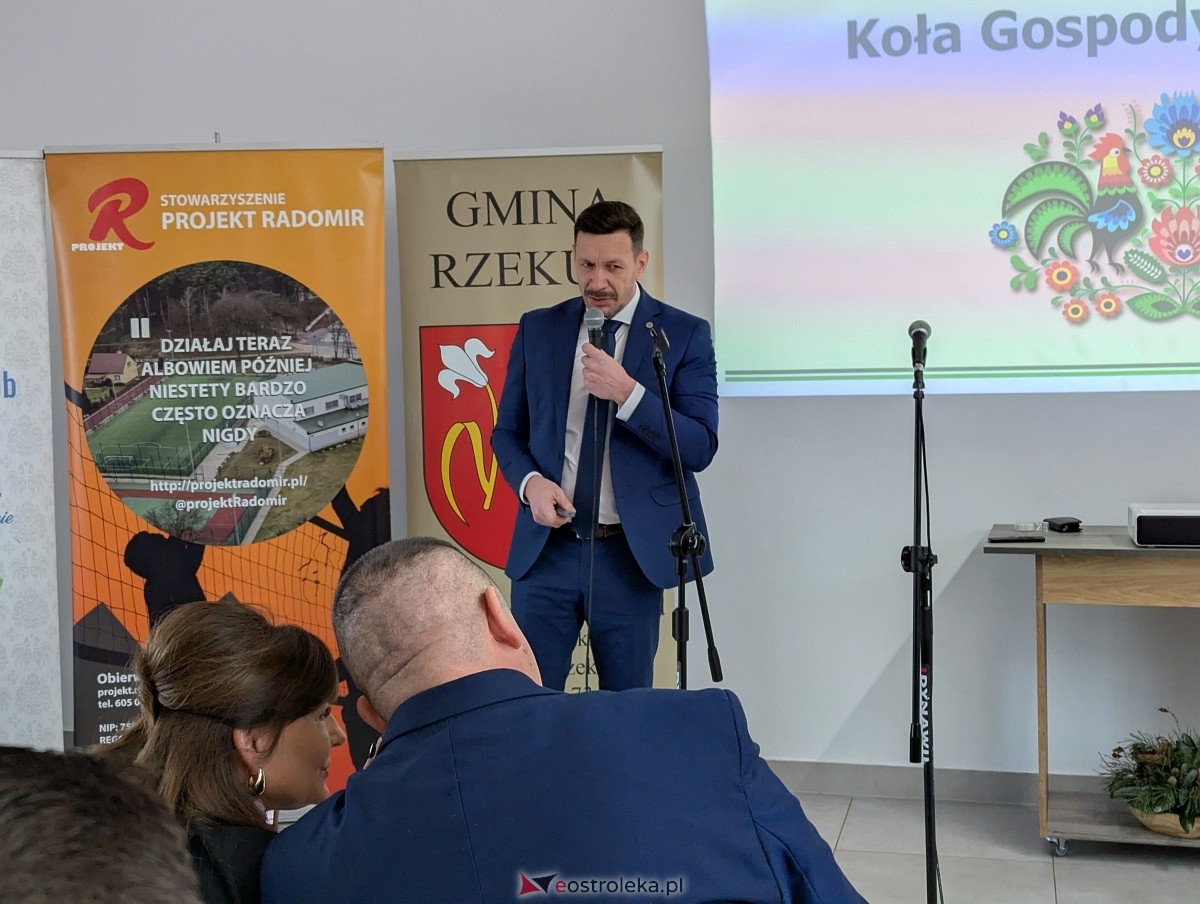 V Forum Kół Gospodyń Wiejskich Północno-Wschodniego Mazowsza w Rzekuniu [29.11.2025] - zdjęcie #3 - eOstroleka.pl