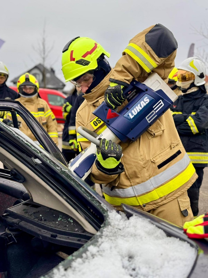 Akademia Fire-Max  w Osp Olszewo-Borki [1.12.2025] - zdjęcie #33 - eOstroleka.pl