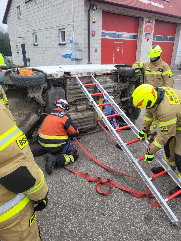 Akademia Fire-Max  w Osp Olszewo-Borki [1.12.2025] - zdjęcie #8 - eOstroleka.pl