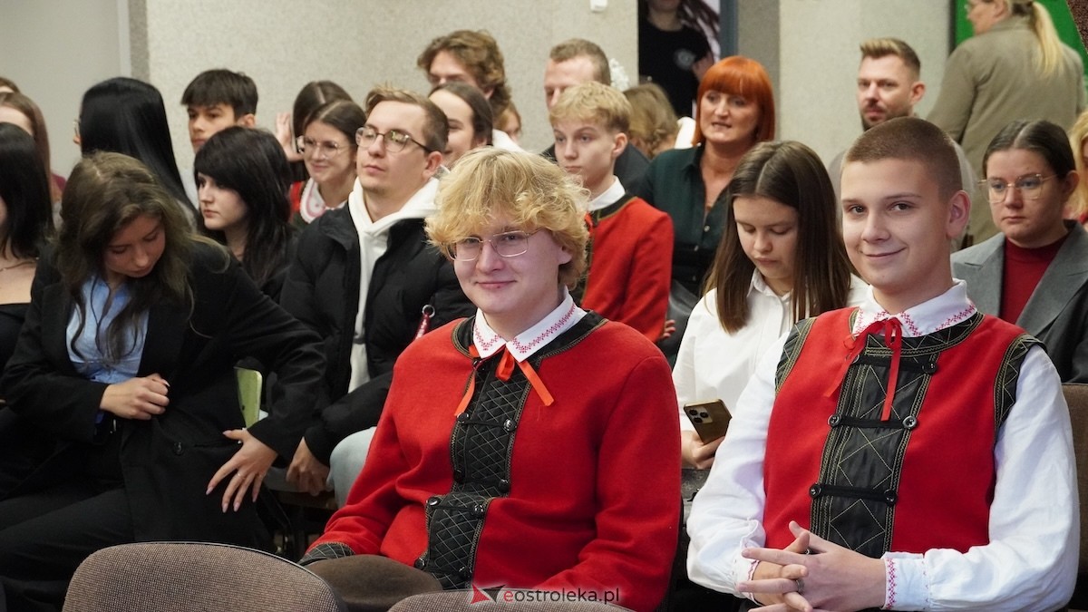 VII olimpiada wiedzy o Kurpiach [2.12.2025] - zdjęcie #80 - eOstroleka.pl