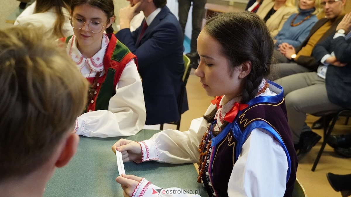 VII olimpiada wiedzy o Kurpiach [2.12.2025] - zdjęcie #26 - eOstroleka.pl