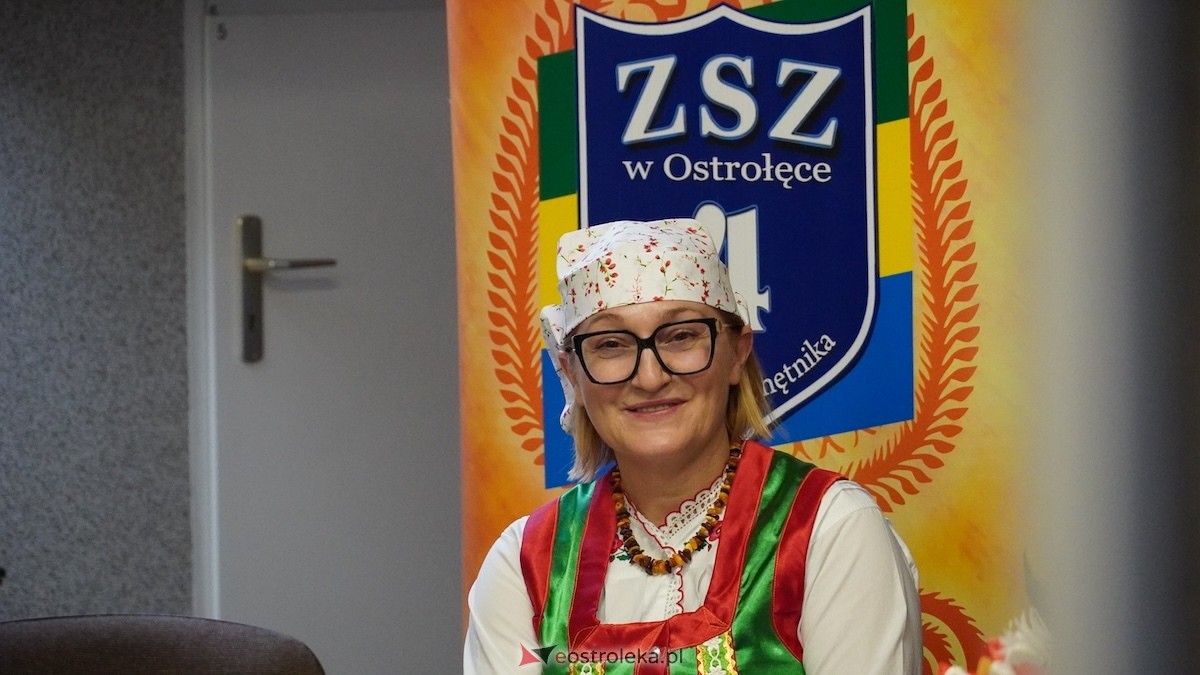 VII olimpiada wiedzy o Kurpiach [2.12.2025] - zdjęcie #14 - eOstroleka.pl