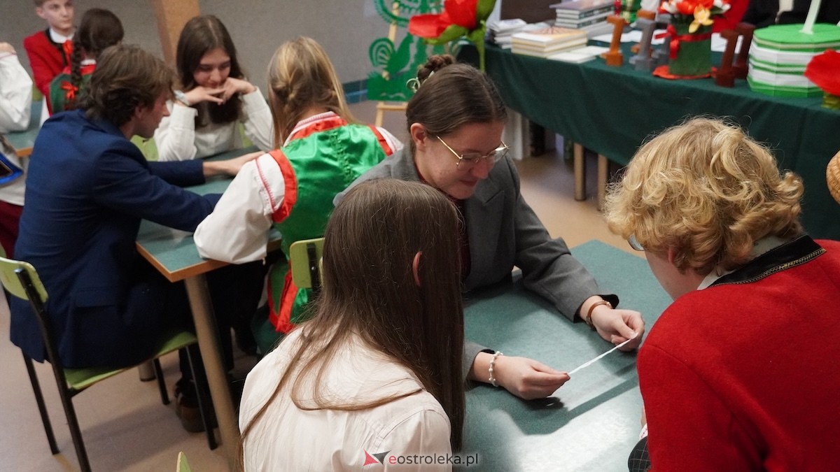 VII olimpiada wiedzy o Kurpiach [2.12.2025] - zdjęcie #9 - eOstroleka.pl