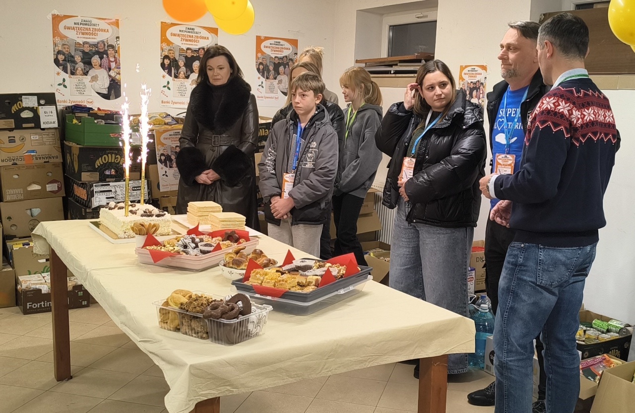 Świąteczna Zbiórka Żywności w Olszewie-Borkach [03.12.2025] - zdjęcie #19 - eOstroleka.pl