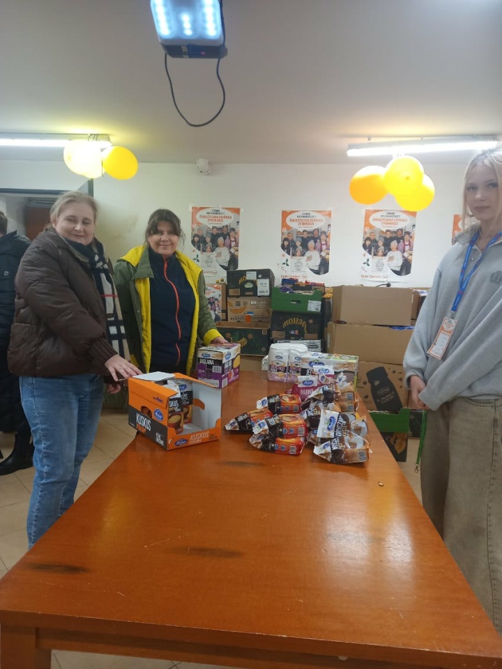 Świąteczna Zbiórka Żywności w Olszewie-Borkach [03.12.2025] - zdjęcie #18 - eOstroleka.pl