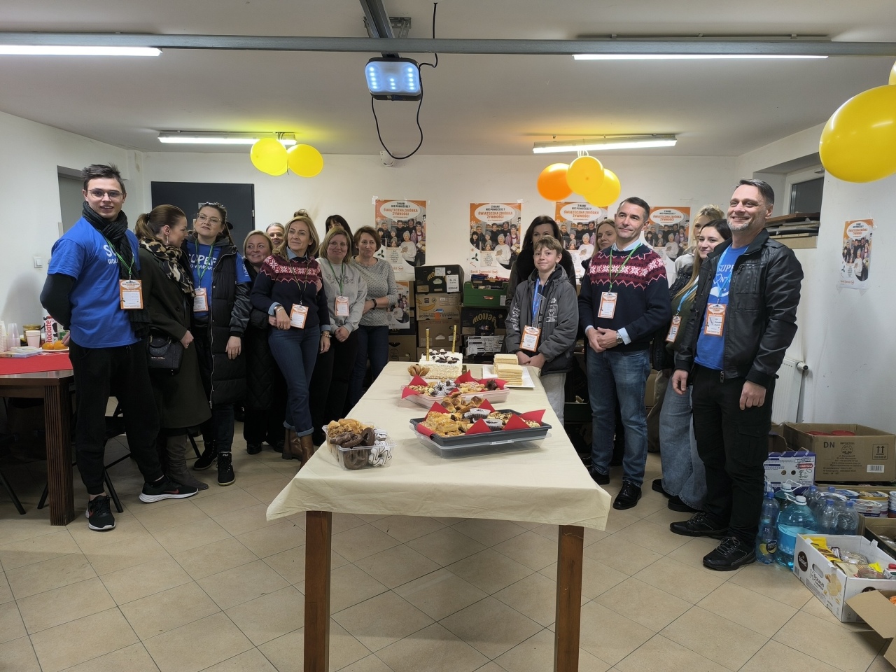 Świąteczna Zbiórka Żywności w Olszewie-Borkach [03.12.2025] - zdjęcie #5 - eOstroleka.pl