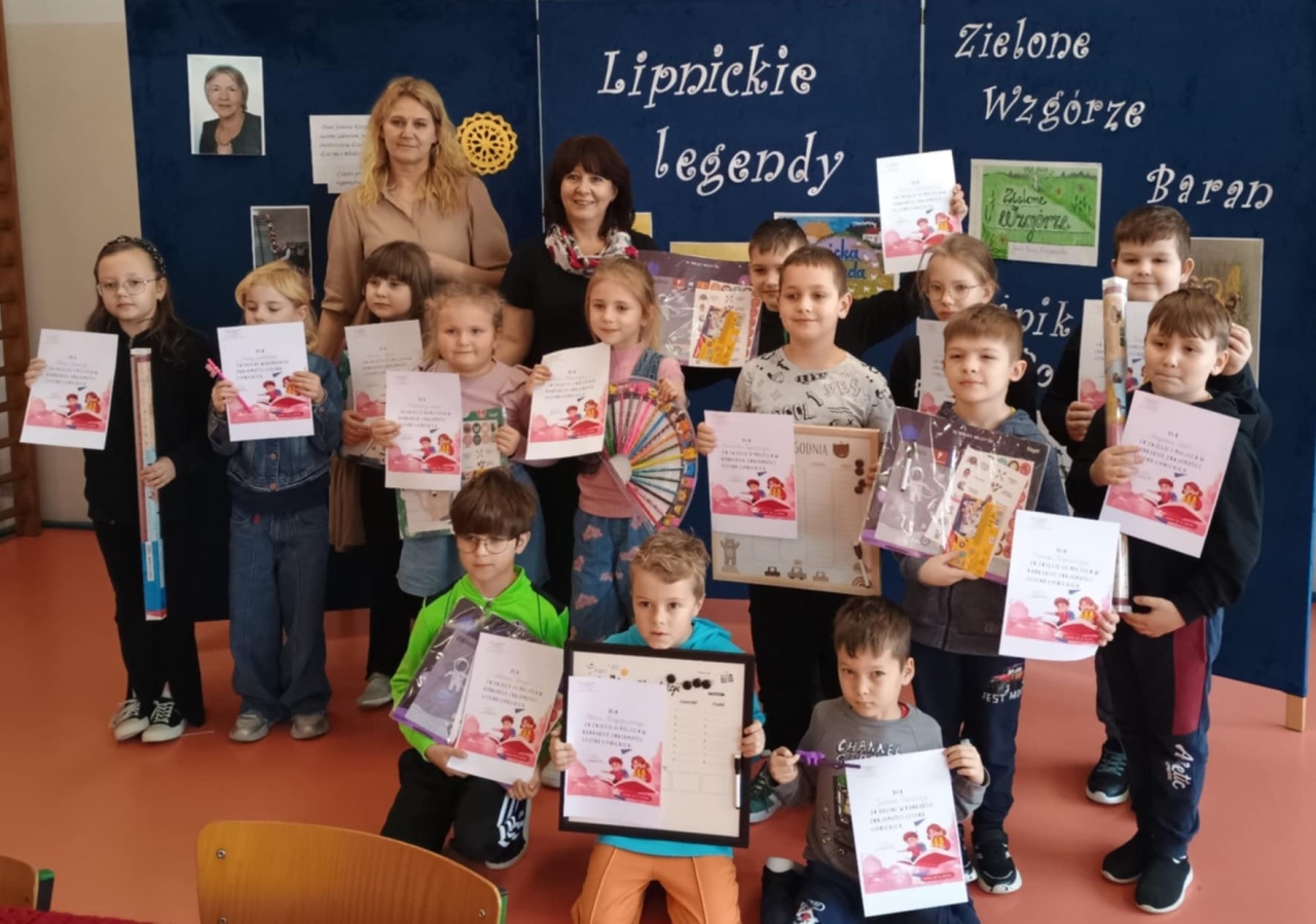 Konkurs szkolny poświęcony twórczości Janiny Anny Krzyżewskiej [03.12.2025] - zdjęcie #18 - eOstroleka.pl