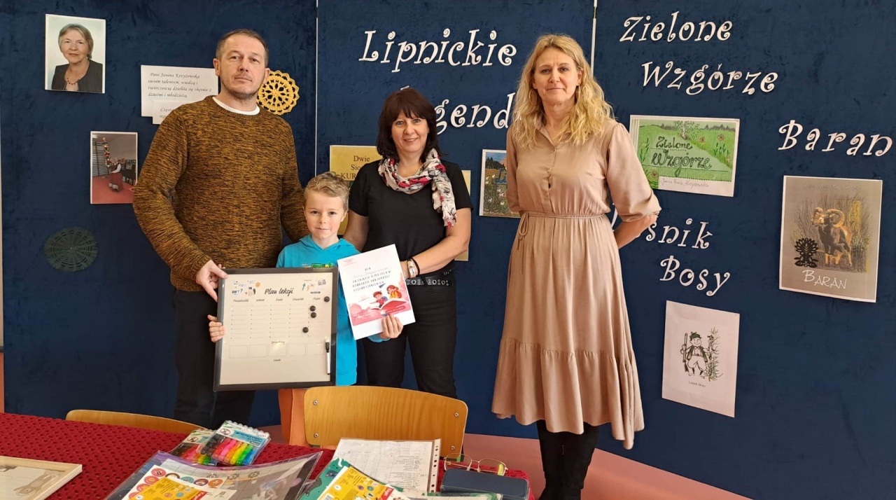 Konkurs szkolny poświęcony twórczości Janiny Anny Krzyżewskiej [03.12.2025] - zdjęcie #14 - eOstroleka.pl