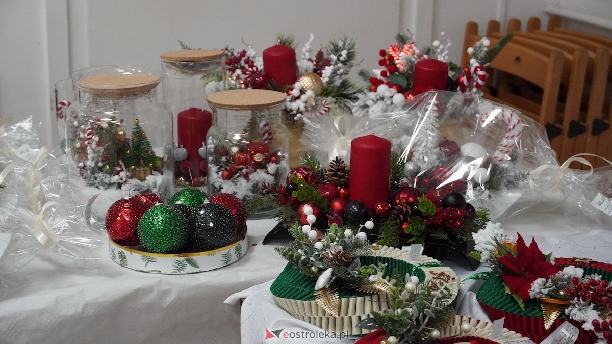 Sukces świątecznego kiermaszu Motylków! Wyjątkowy dzień, wyjątkowa akcja  [3.12.2025] - zdjęcie #26 - eOstroleka.pl