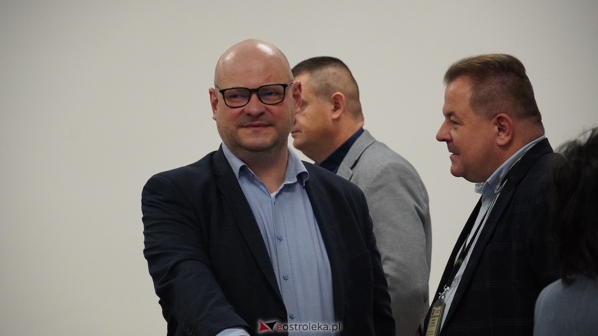 Ostrołęckie Forum Biznesowe z PAIH i BGK: Ostrołęka stawia na eksport.[03.12.2025] - zdjęcie #43 - eOstroleka.pl