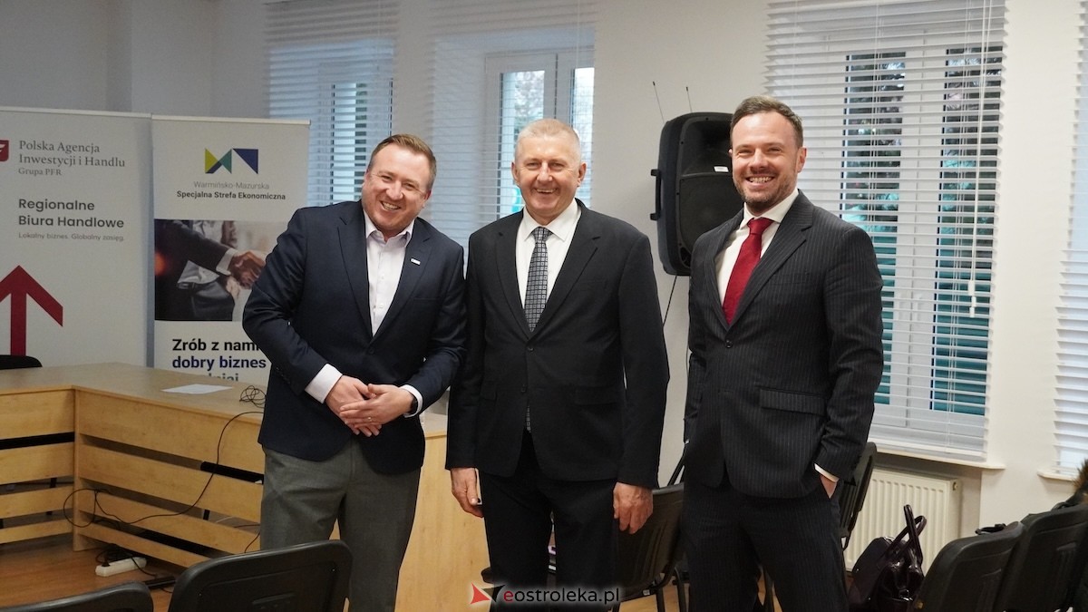 Ostrołęckie Forum Biznesowe z PAIH i BGK: Ostrołęka stawia na eksport.[03.12.2025] - zdjęcie #38 - eOstroleka.pl